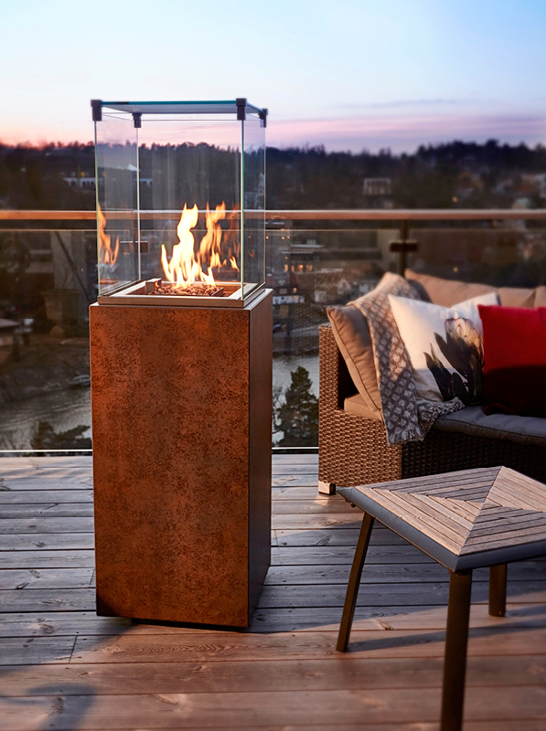 neocube-o Iron Corten silk Terrassenheizer
