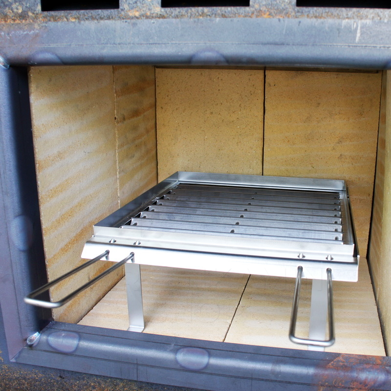 Ulkouni Brennraum mit Grillrost aus Edelstahl