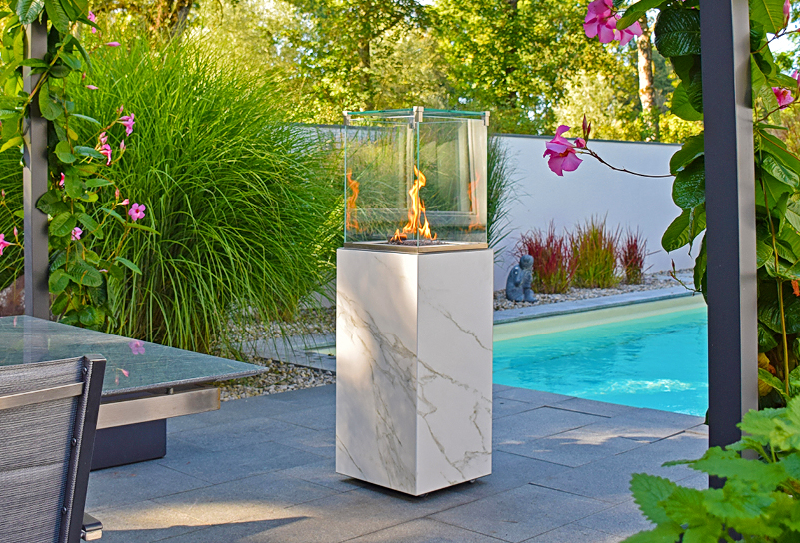 neocube-o Calacatta silk Terrassenheizer