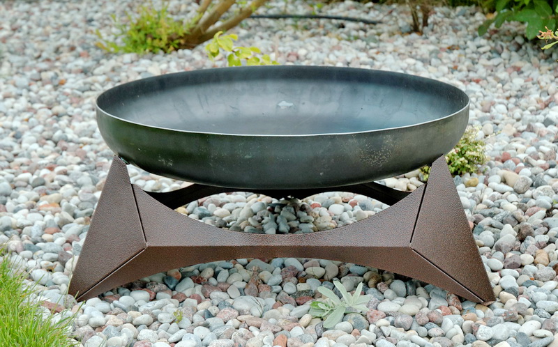 Feuerschale Asmara aus Rohstahl, ø 63 x 31 cm  mit Fuß aus beschichtetem Edelstahl